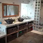 Villa Demeure De 1850 Avec Piscine Chauffee Le Chambon-sur-Lignon