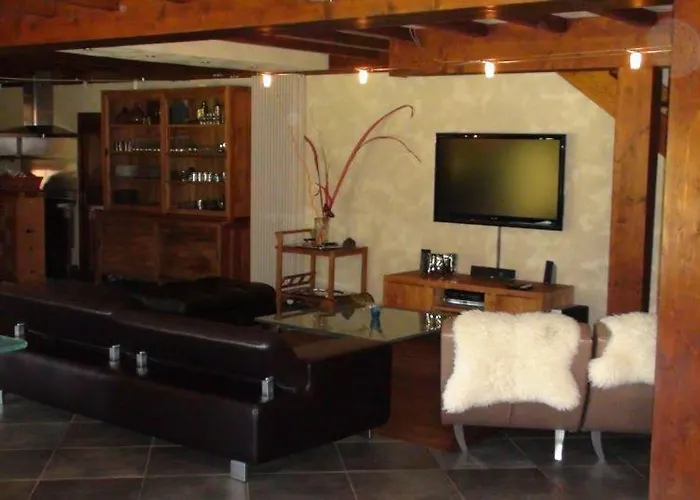 Demeure De 1850 Avec Piscine Chauffee *